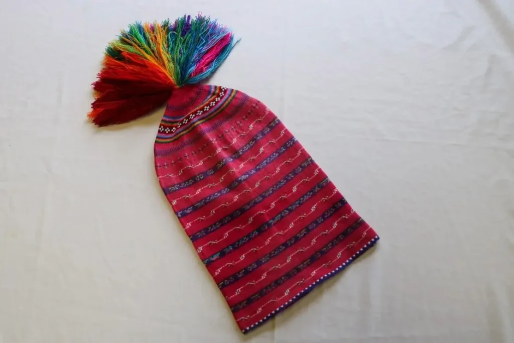 Taquile Lodge Tienda Chullo Casado 10