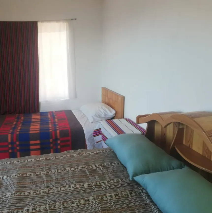 Blue Sky Lodge Taquile Triple Si Baño