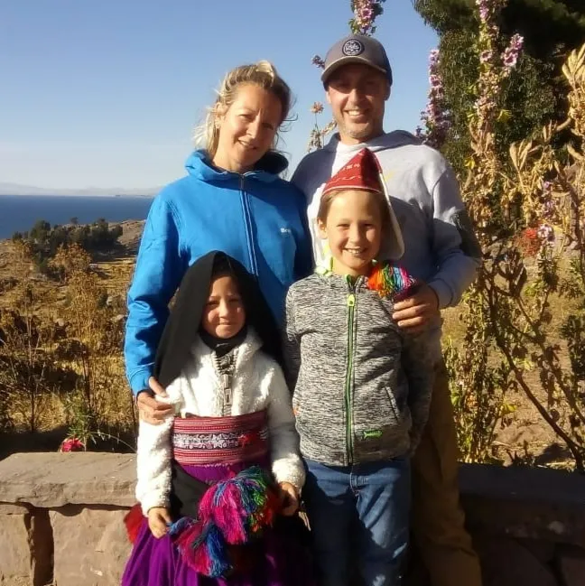 Blue Sky Taquile Lodge 16 H