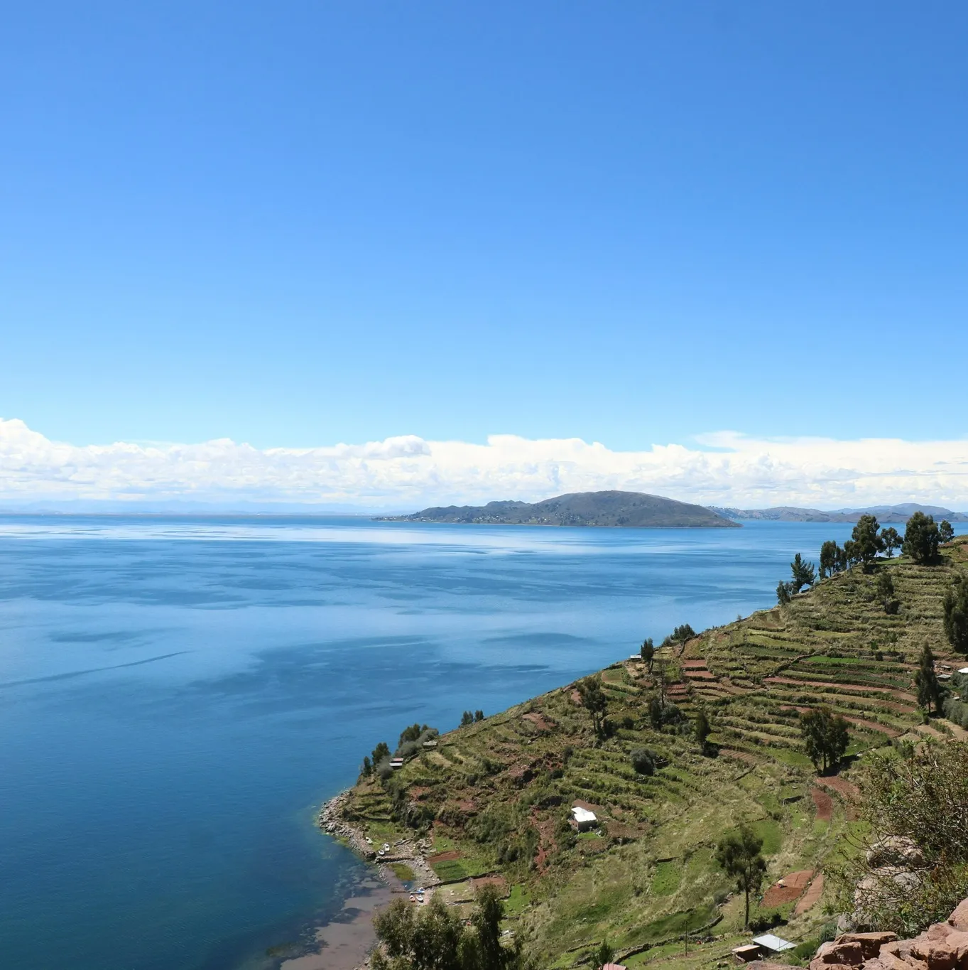 Blue Sky Taquile Lodge 2 H