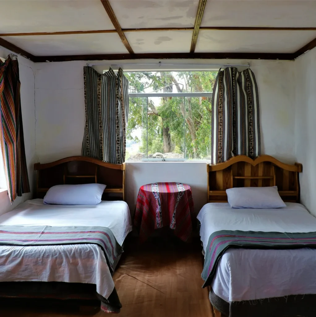 Inka Lake Lodge Taquile Cuadriple Baño