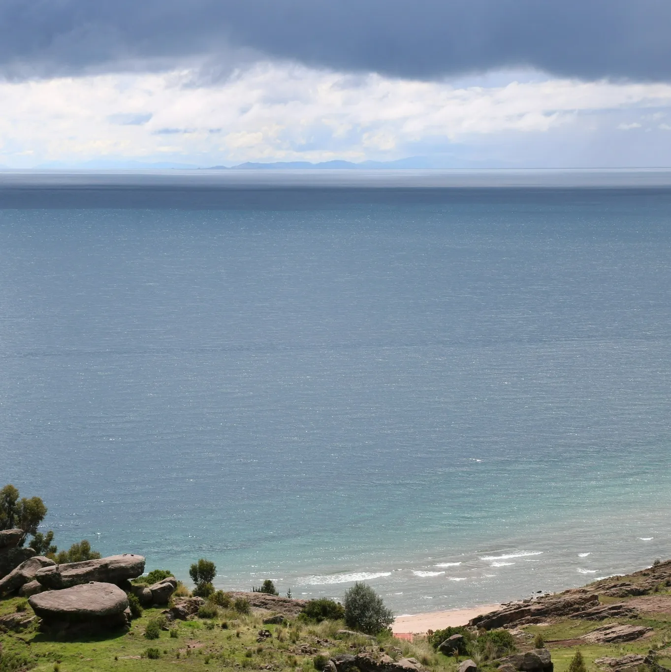 White Sand Taquile Lodge 4 H